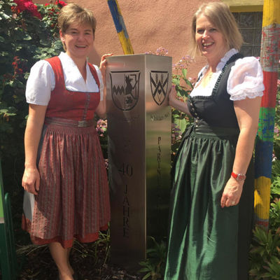 Die Partnergemeinde aus Niederösterreich besucht das Bürgerfest in Winklarn in der Oberpfalz am 04.08.2020. Im Bild die beiden Ersten Bürgermeisterinnen Sonja Meier und Sabine Dornber